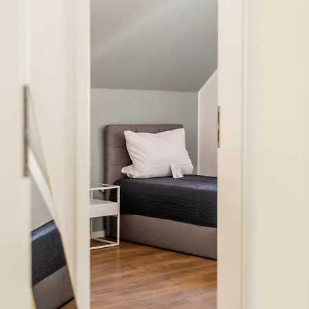 Apartment City-suite I Wifi I Bbq I Tv I Terrasse